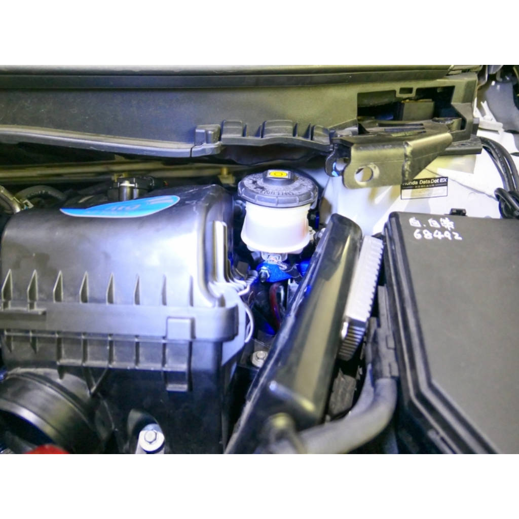HARDRACE Q0363 Заглушка головного гальмівного циліндра для HONDA CIVIC '12-16 FB Photo-8 