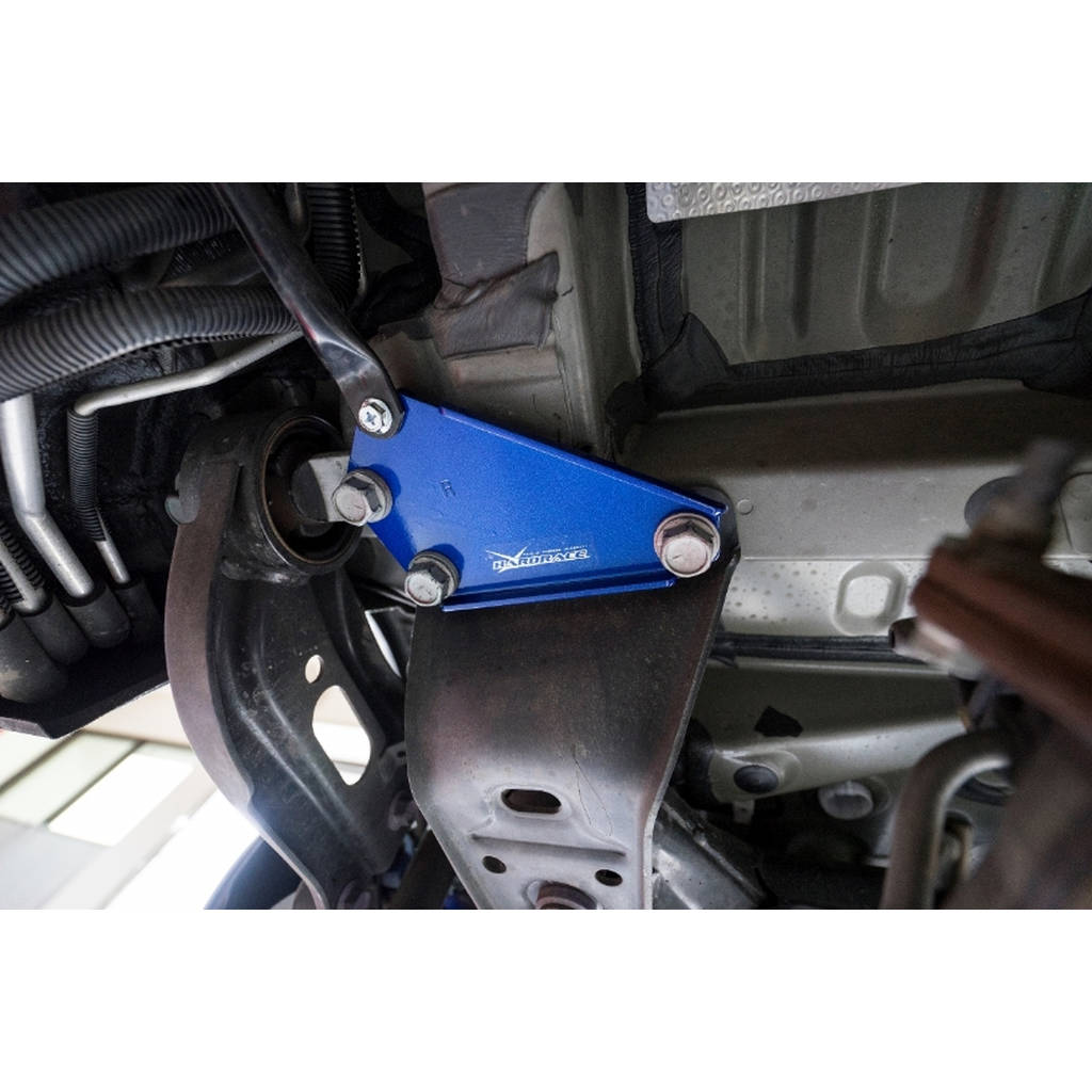 HARDRACE Q0103 Задній нижній кронштейн для TOYOTA ALPHARD GGH30 15- Photo-3 