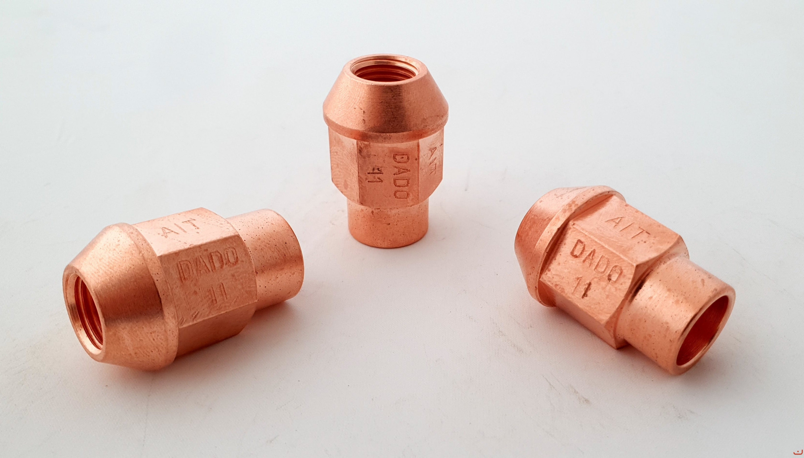 AITECH AIT-DADO-11 Гайка 12x1,25 ex 19mm, od 23mm steel coppered nut conical SEAT, total lenght 33mm Photo-1 