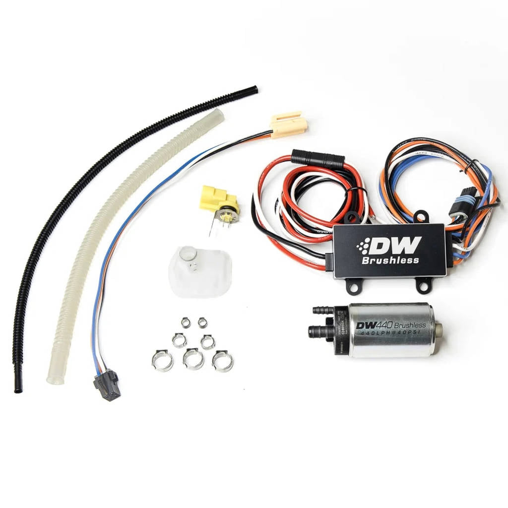 DEATSCHWERKS 9-442-C102-0909 Безщітковий безщітковий паливний насос DW440 у баку 440 л/год + контролер C102 з комплектом для встановлення для Chevy Corvette 2003-2013 рр. Photo-0 