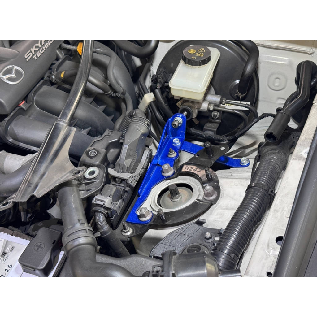 HARDRACE Q1418 Стопор головного гальмівного циліндра для MAZDA Miata MX-5 LHD 2015+ Photo-1 