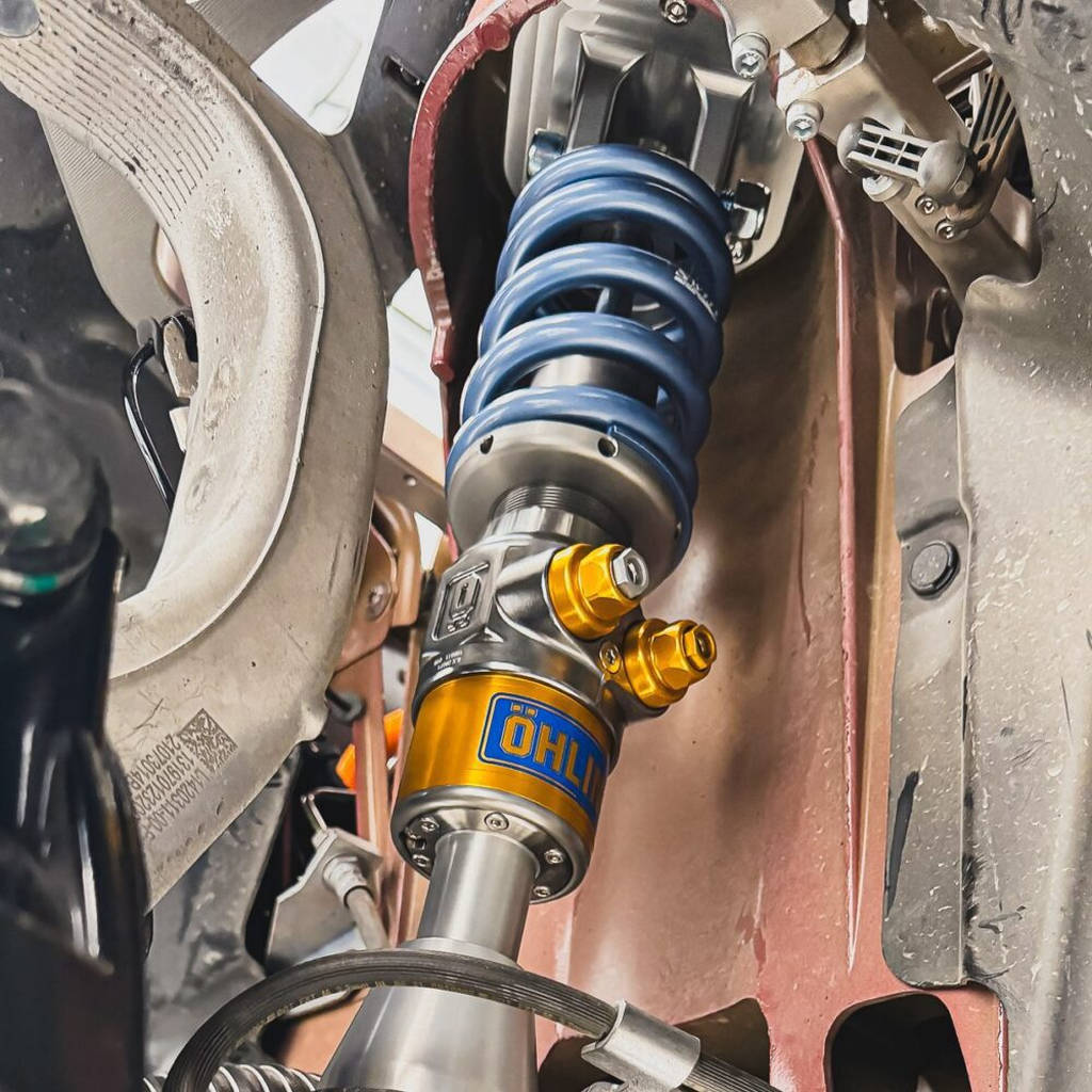 UNPLUGGED PERFORMANCE UP-MS2-361-1.1 Койловери Pikes Peak Spec UP x Ohlins TTX (чотириходові) для TESLA Model S Plaid 2021- Photo-9 