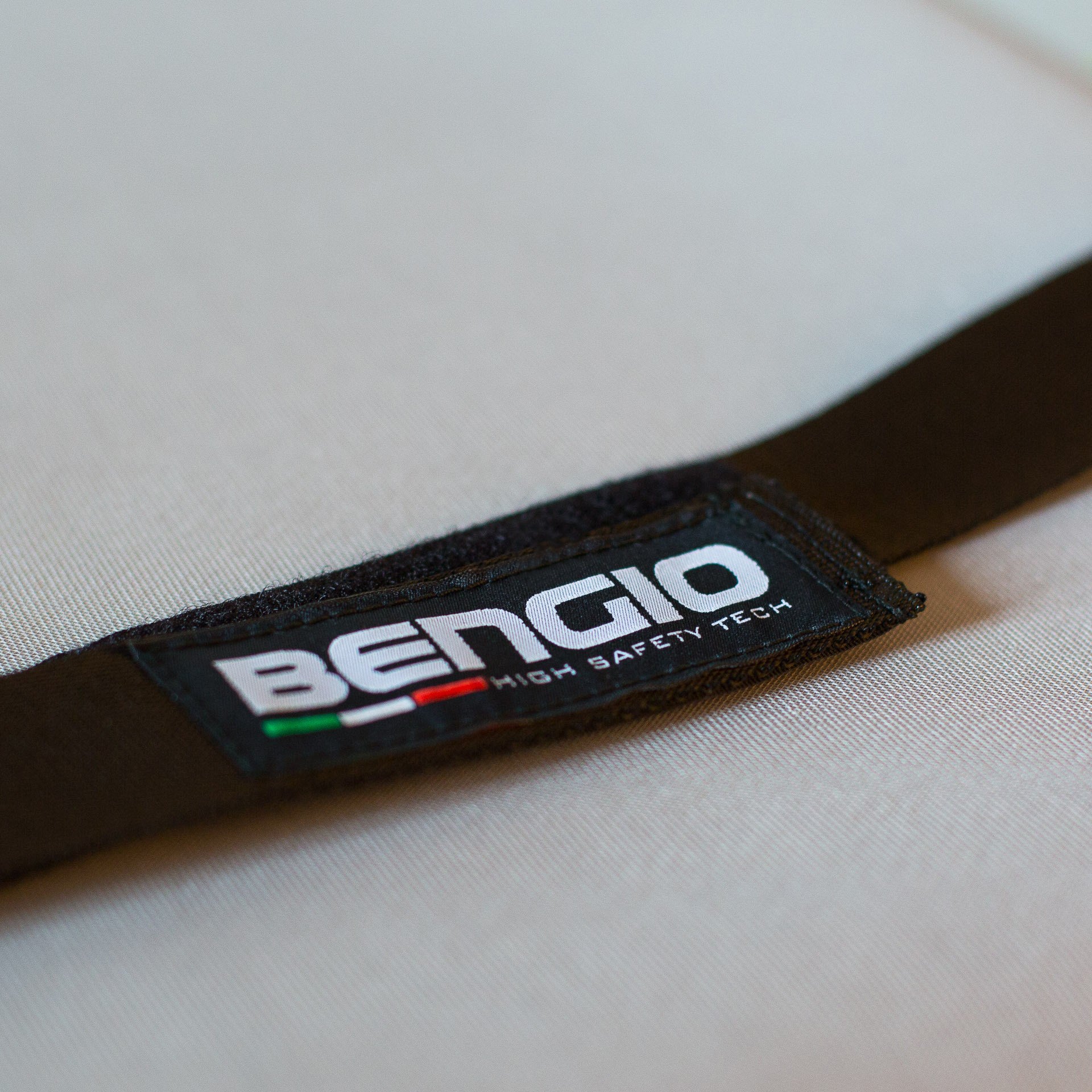 BENGIO STDPLSGY BUMPER Plus Захист ребер для картингу, сірий/флюор. жовтий, розмір S Photo-4 