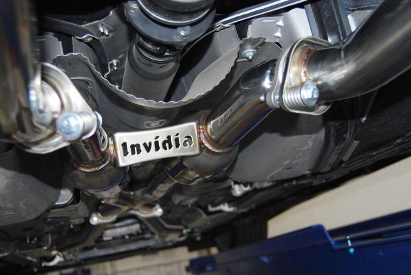 INVIDIA HS13LISG3S Вихлопна система Axleback Q300 (поліровані сталеві наконечники) для Lexus IS350 (2013+) Photo-3 