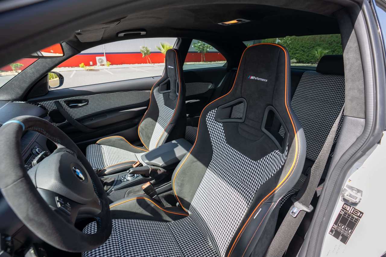 Сидіння RECARO Sportster CS| ATOMIC-SHOP

