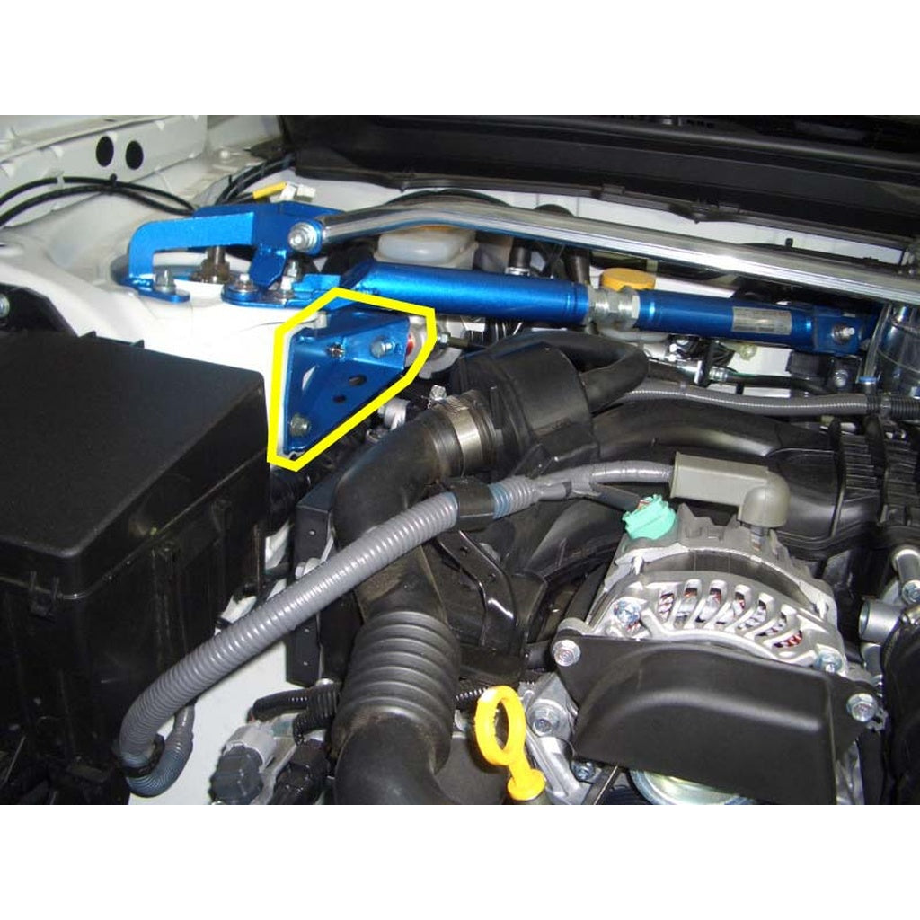 CUSCO 965 561 A Стопор гальмівного циліндра для TOYOTA GT86 (ZN6) / GR 86 (ZN8) / SUBARU BRZ (ZC6 / ZD8) Тільки RHD Photo-0 