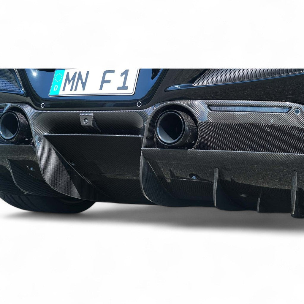 NOVITEC F6 444 56 Накладка на повітрозабірник заднього дифузора (3 частини), видимий карбон для FERRARI F8 2019- Photo-1 