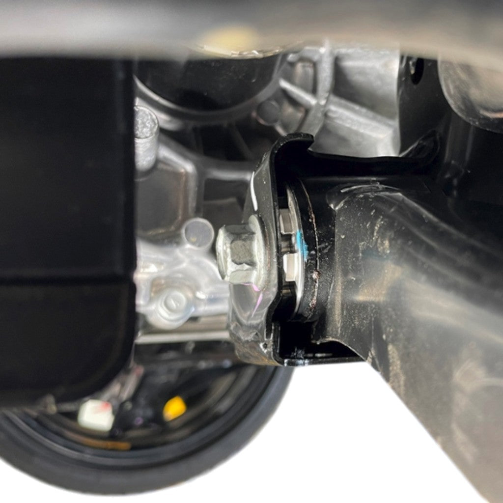 POWERFLEX PFF26-101GBLK Передній сайлентблок переднього важеля з регулюванням розвалу для HYUNDAI Elantra 2010-2014 Photo-1 