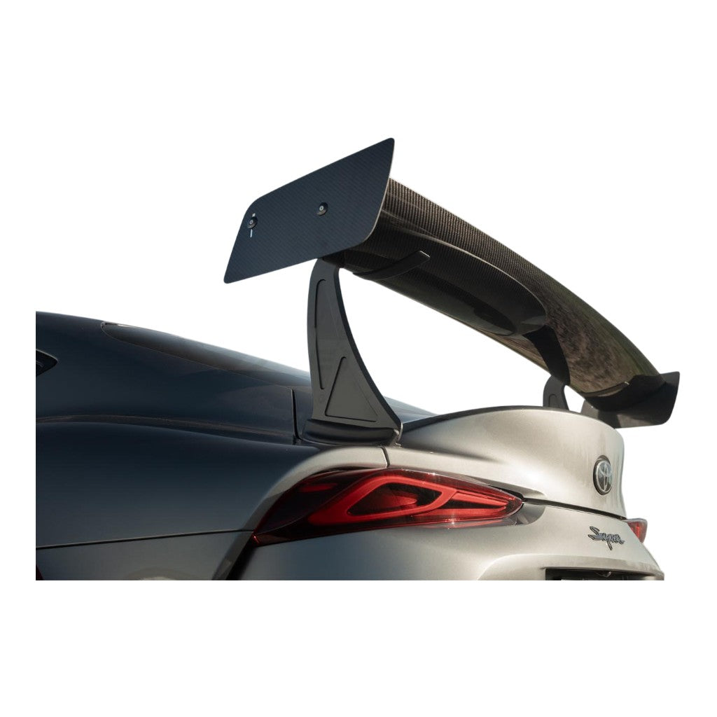 VERUS ENGINEERING A0649A Комплект заднього антикрила з кріпленням "лебедина шия" UCW для TOYOTA Supra (Mk5) Photo-1 